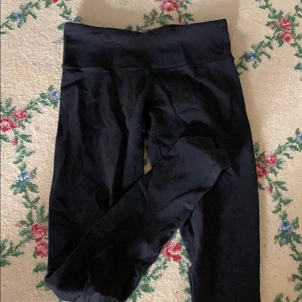 Woman’s lulu lemon leggings